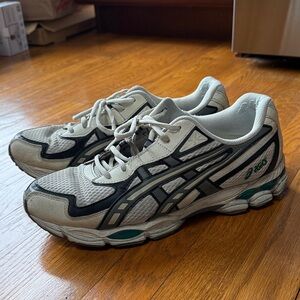ASICS White, Gray and Teal Men's Running Sneakers